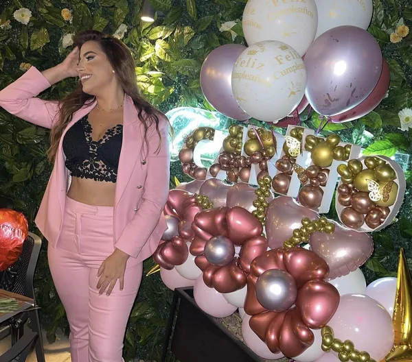 Estilismo Animadora Presentadora de TV Orlando - 7